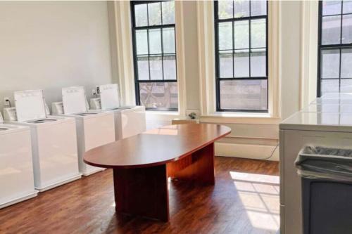 Luxury Penthouse Steps from Downtown Portland