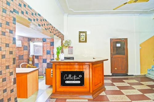 Lobby, Super Collection O Hathroi Market Near Dhuleshwar Garden formerly Hotel Rishi in Hathroi