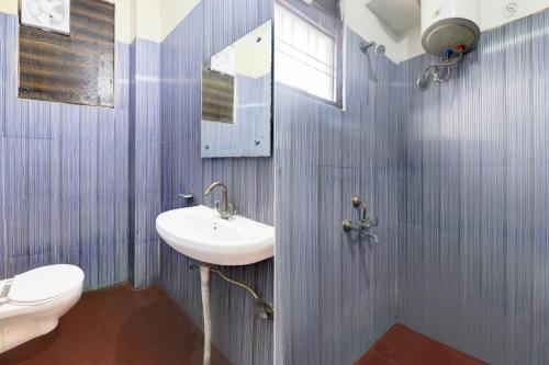 Deluxe Double Room image 2