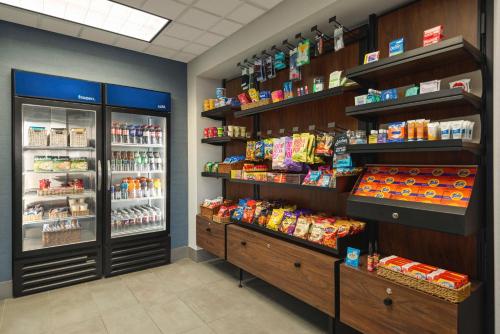 Hampton Inn & Suites San Marcos - main image