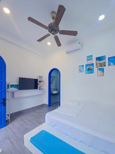 King Room with Pool View room in Dragon Sea Homestay