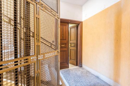 B HOUSE - luxury apartment Trastevere, Roma (foto 6)