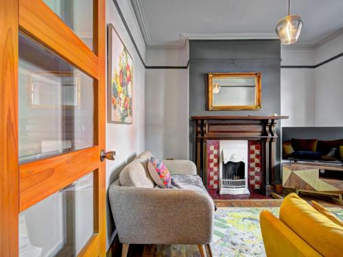 Pass the Keys Stunning Home sleeps 6, Manchester (photo 5)