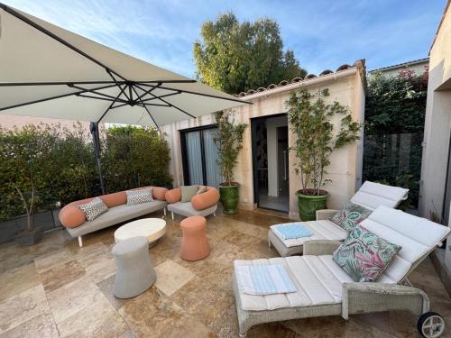 Villa Elimia piscine privee & chauffee in Les Breguieres