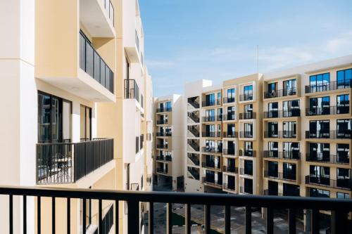 Exclusive Brand New 1BR - Balcony/terrace