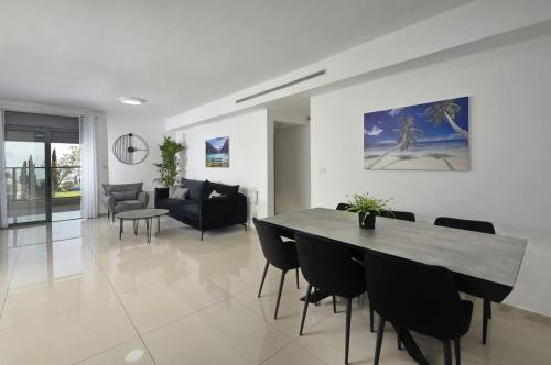 Hofesh Yehonatan Ariston- Viwe Lakefront Apt in Tiberias
