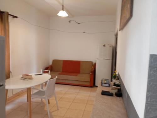 Blue Diamond HOSTEL Him Kolli STREET BUILDING NO 4, Tirana (fotografie 4)