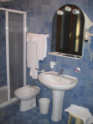 Hotel Ristorante Dotto - image 6