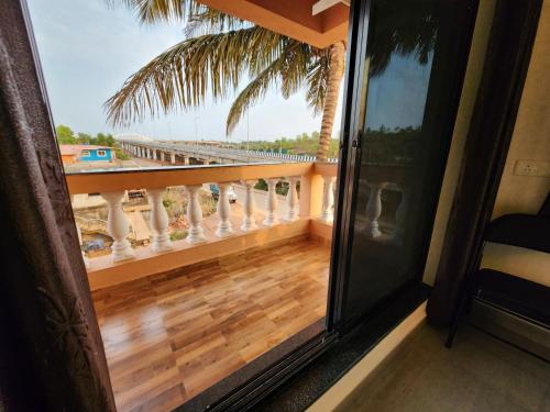 Balcony/terrace, Sai Sharad Guest House  in Dargalim