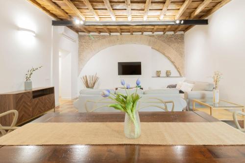 Trilussa Spacious Apartment, Рим (фото 8)