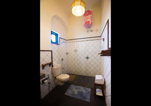 Rustic Manor Double image 4