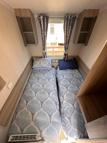 3-Bedroom Swift Caravan - Located in Uddingston, Glasgow at Maryville Caravan Site, Glasgow (photo 7)