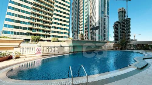 Luxury 1 Br Marina Near Tram Ain Sea View Balcony, Dubaj (zdjęcie 5)