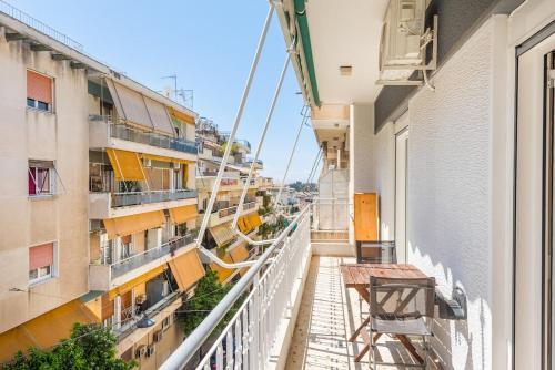 Spacious apt with 2 beds and 2 baths in Pagrati, Atene (foto 9)
