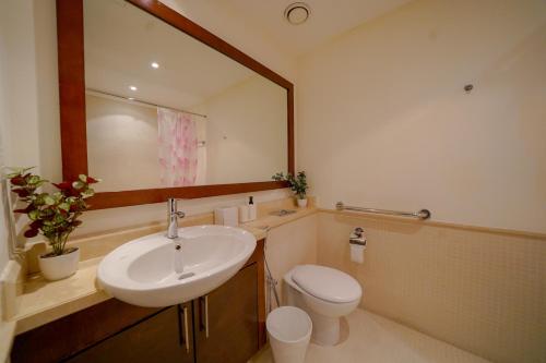 Stunning 4BR Apartment with Full Burj Khalifa and Fountain View, Dubaj (fotografie 8)