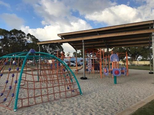 kinderspeeltuin, Beach house in Cervantes