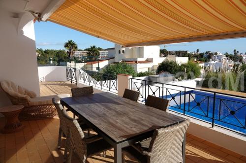 View, Lovely holiday home in Carvoeiro in Vale de Centianes