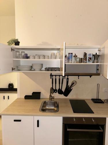 Kitchen, City apartment near downtown 2 in Gries