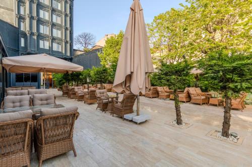 Garden, Porta Romanos Hotel in Fatih