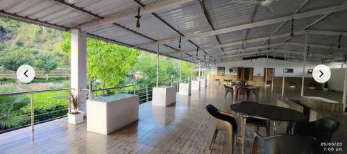 Банкетна зала, The Nature View Resort By Ohana in Haripur Roopsingh