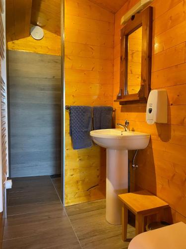 Vannas istaba, Hungry Hill Glamping in Eadargoil