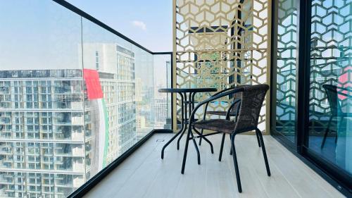 Premium 1 Bed Apartment In Binghatti Venus - Balcony/terrace