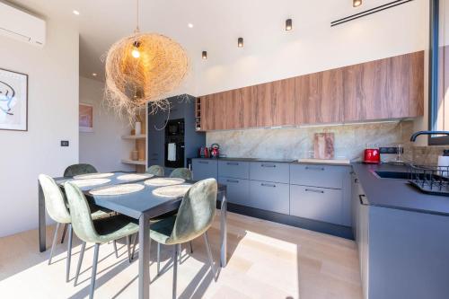 Sublime villa d'architecte, piscine et parking in Saint-Sylvestre