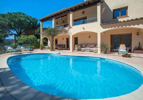 Villa Ceylon by Vintage Travel, Tamariu