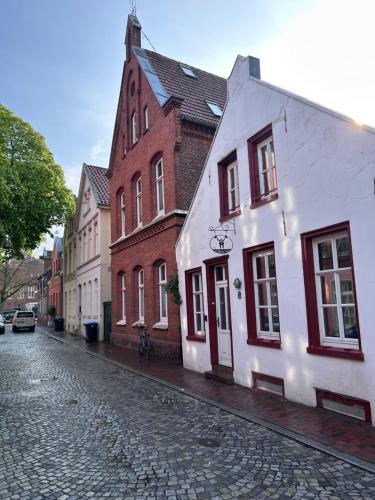 Kaptainshuus Apartment B, Leer