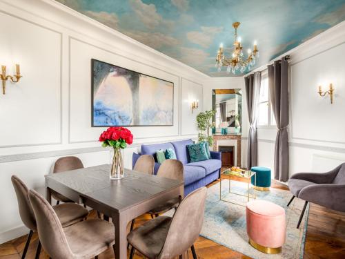Merveil Luxury Suite Royale II - Saint Honore view