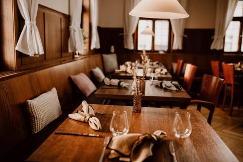 ห้องอาหาร, Krone Geradstetten in เรมชาลเดิน