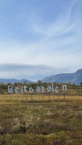 Mountain Retreat Near Hiking and Skiing