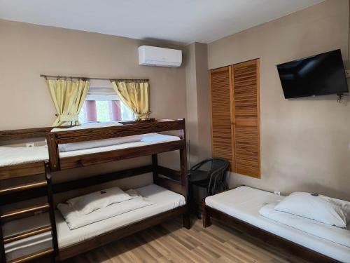 Green Hostel Wrocław przy ZOO – Wroclaw, IL