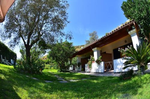 Casa nel verde - Serrara Fontana