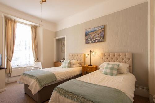 Dunedin Guest House - image 5