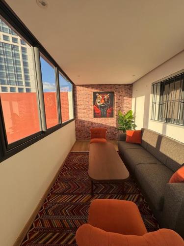 Stylish loft with view and terrace Maarif Gauthier, Casablanca (photo 7)
