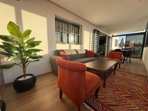 Stylish loft with view and terrace Maarif Gauthier, Casablanca (photo 8)