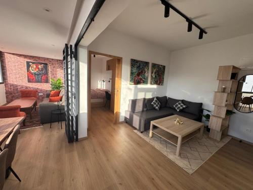 Stylish loft with view and terrace Maarif Gauthier, Casablanca (photo 6)