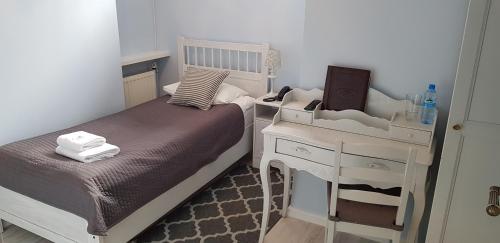 1 twin bed
