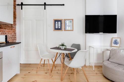 Comfortable Apartment by Market Square with AC AS Home S4a, Wrocław (photo 3)