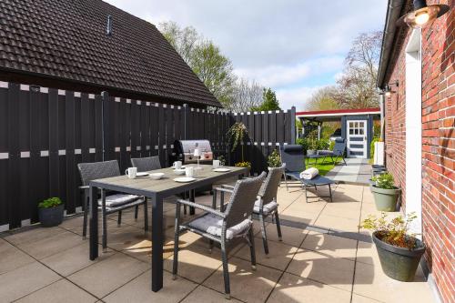 Balkons/terase, Ferienhaus Moorgeist in Holtgast