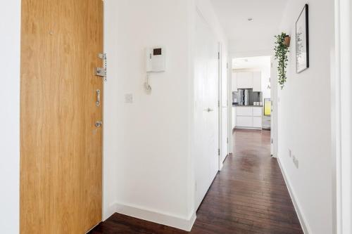 Penthouse Panoramic 2 Bedroom -Basildon Essex in Basildon