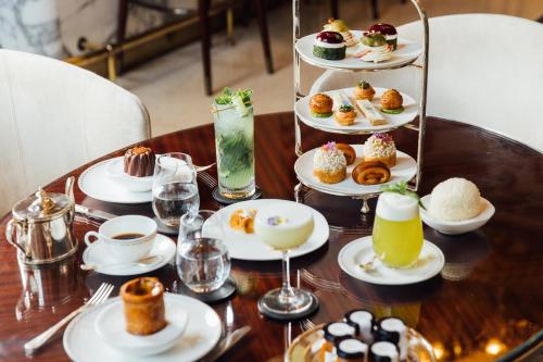 Hotel The Peninsula Paris - image 2