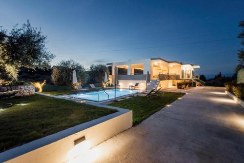 Villa Casa Diva – khách sạn tại Korissia
