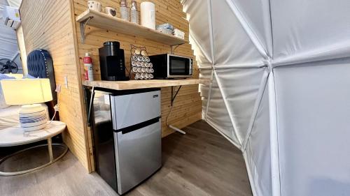 Sublime Glamping Dome in Texas for Memorable Vacations in Burnet in Бернет