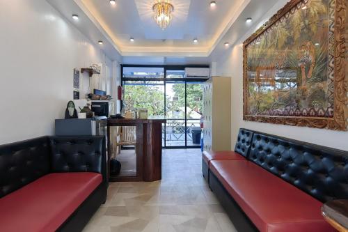 Lobby, Inn Ka Kay Mame near Plaza Cuartel