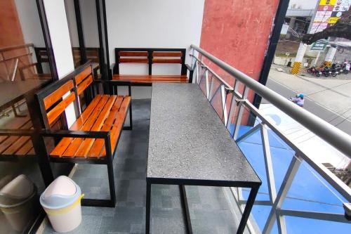 Standard Triple Room image 5