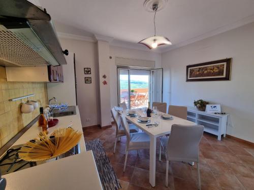 virtuve, Villa Baia Smeralda by Holiday World in Zingarello