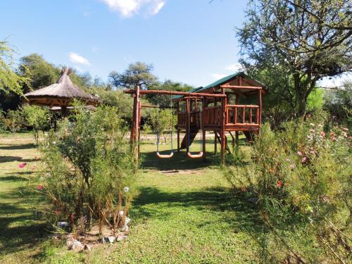 ملعب للأطفال, Cabanas Mandala in San Marcos Sierras