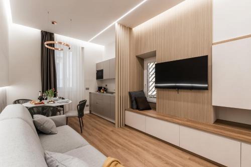The Best Rent - Atmosphere and romance: one-bedroom apartment just steps from the Colosseum
